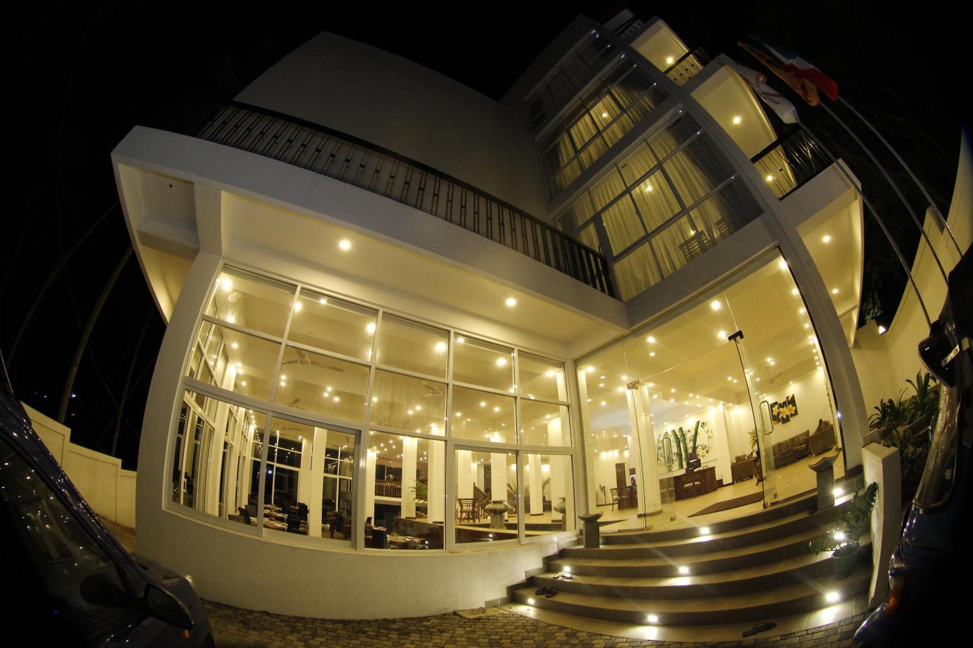Sole Luna Resort & Spa Tangalle Exterior photo