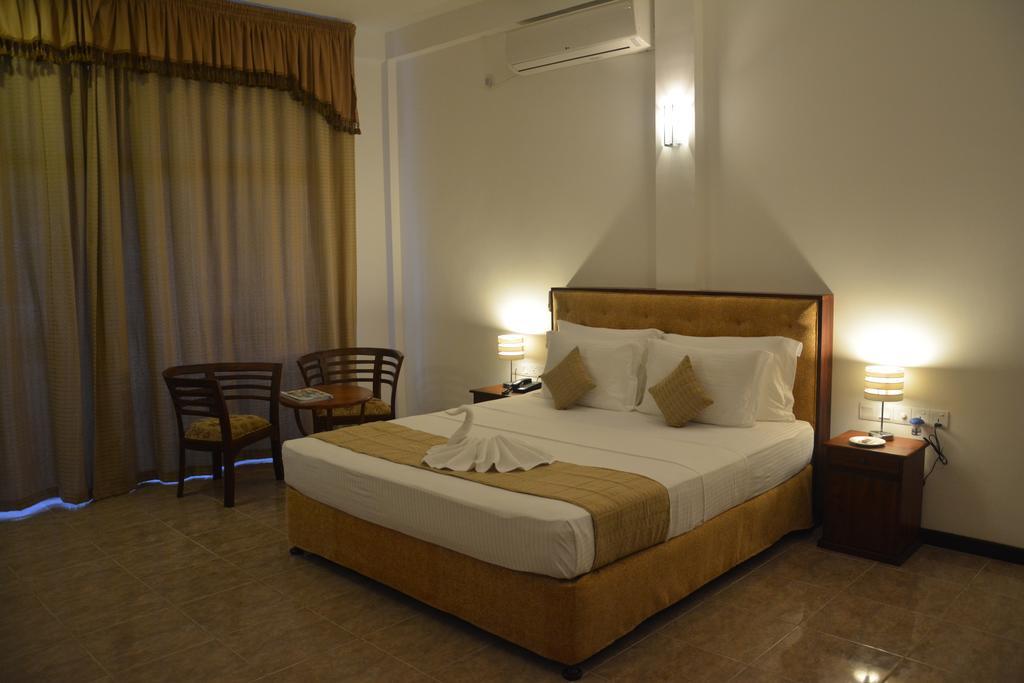 Sole Luna Resort & Spa Tangalle Exterior photo