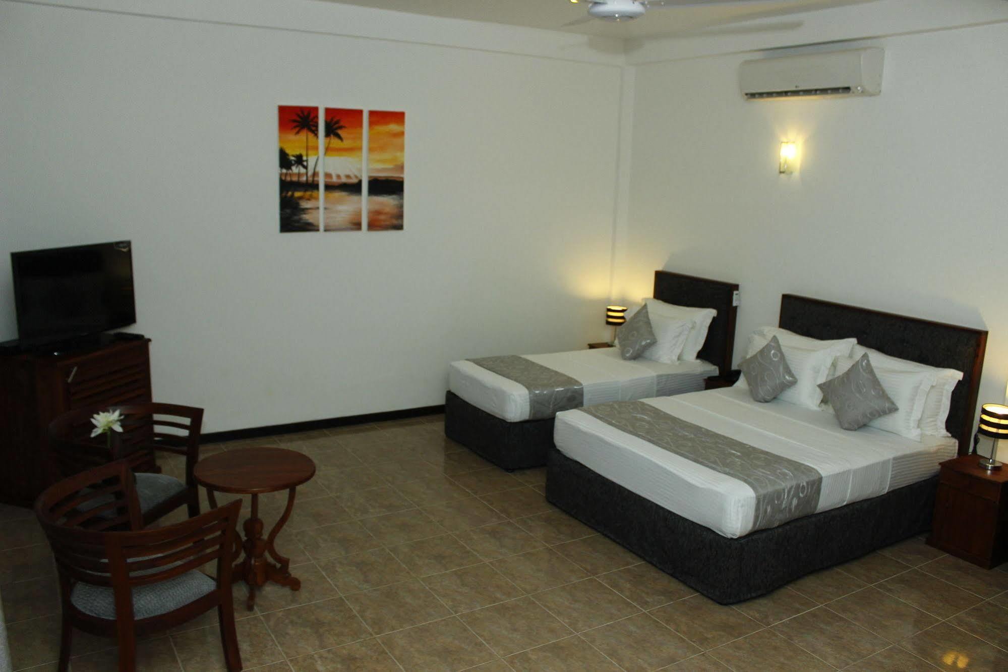 Sole Luna Resort & Spa Tangalle Exterior photo