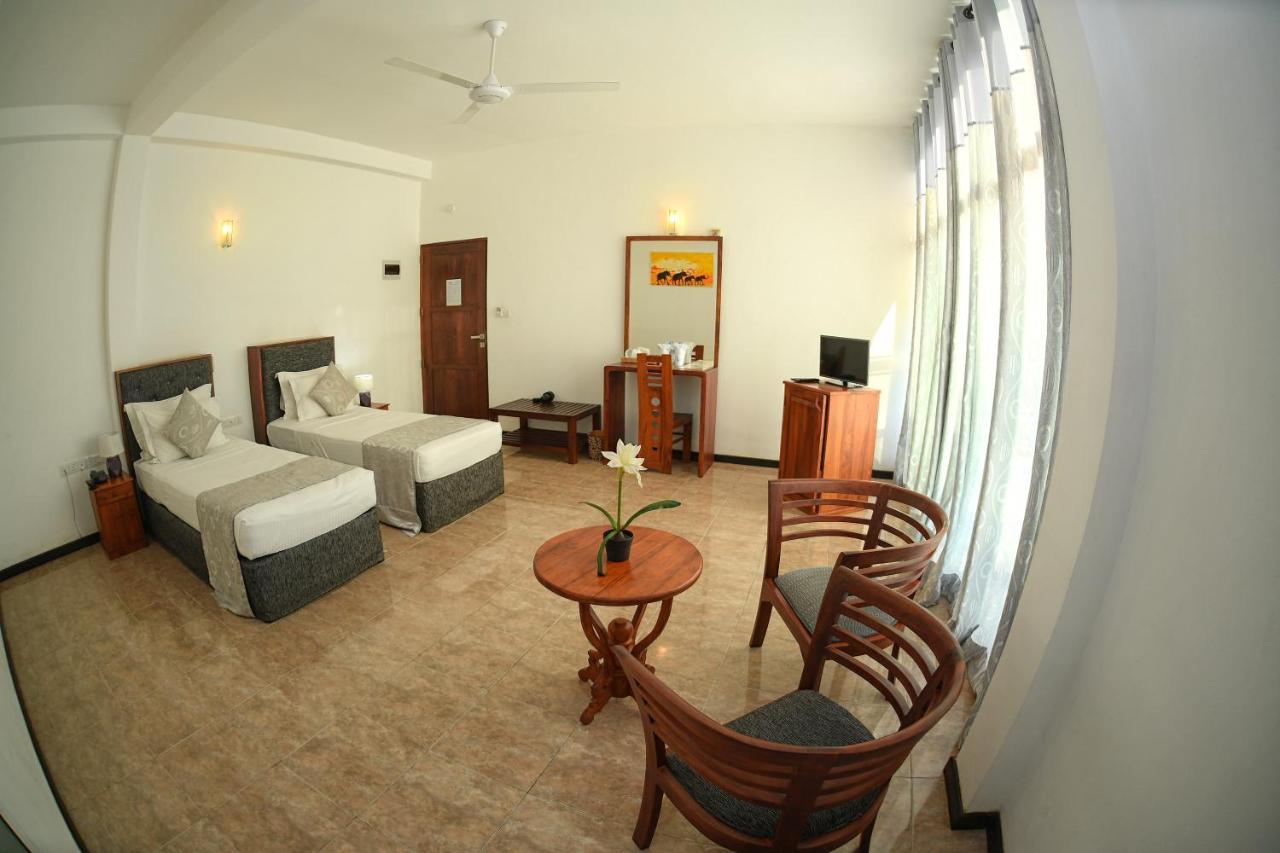 Sole Luna Resort & Spa Tangalle Exterior photo
